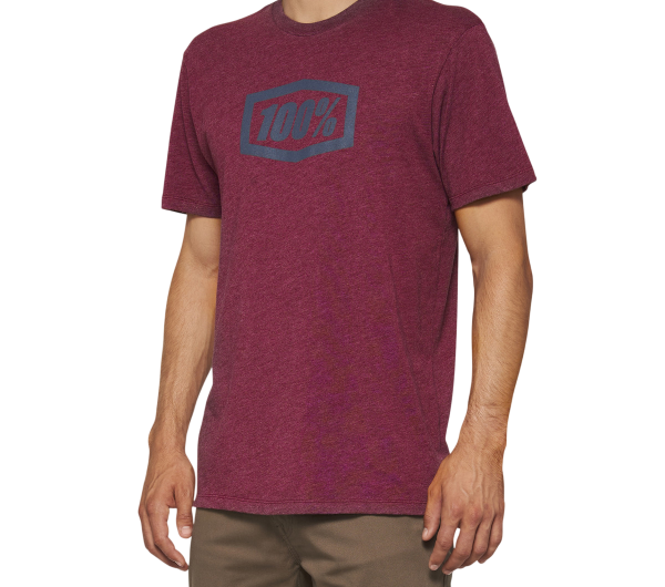 SP22_MENSHIRT_20000-00030_medium copiar-Photoroom